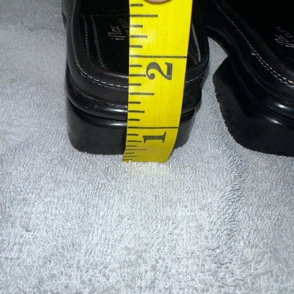 EUC Women’s Size 6M Anne Klein IFlex Leather Slip On Mule Clogs Black - Picture 8 of 8